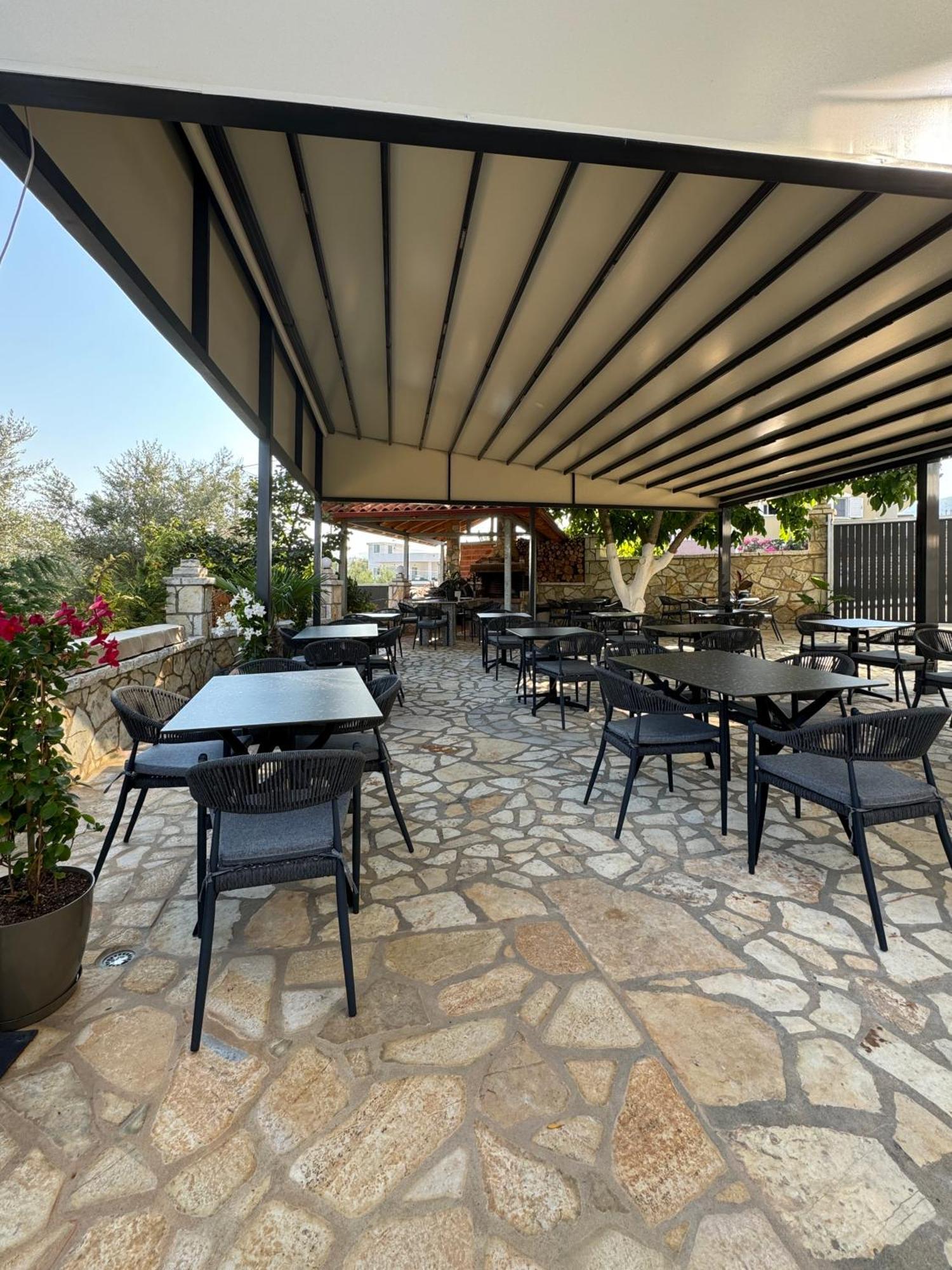 Belsar Hotel Ksamil Exterior photo